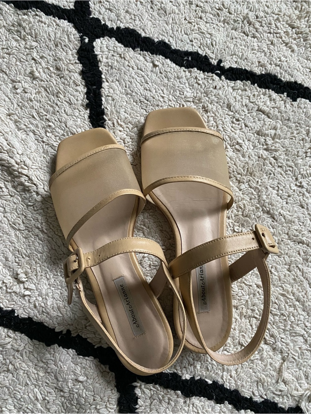 About Adrianne Marini Mesh Nude sandals 
Size: 38